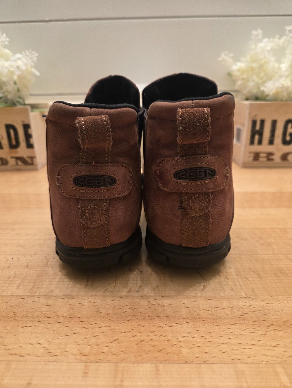 KEEN CNX II Chelsea Boots Brown Leather Womens Size 8.5 - Picture 4 of 11